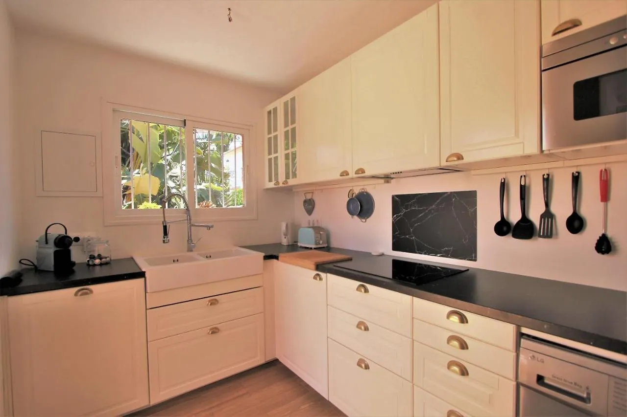 Villa In Puerto Banus Marbella